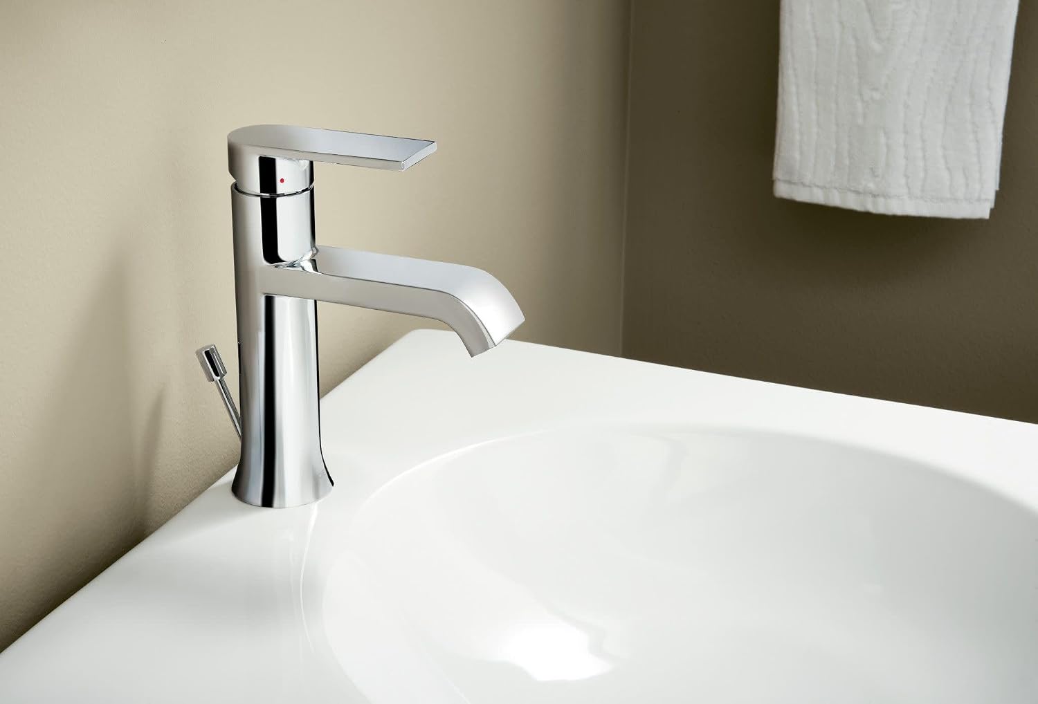 Moen Genta LX Chrome One-Handle Modern Bathroom Sink Faucet with Optional Deckplate and Low-Arc Spout for Bath Countertop, 6702