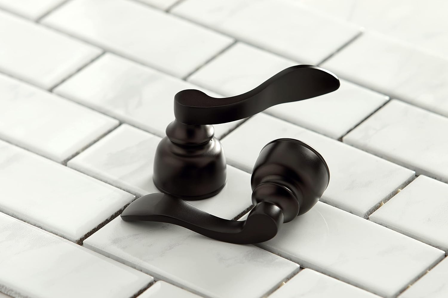 Kingston Brass KB8915NFL NuWave French Widespread Bathroom Faucet, Oil Rubbed Bronze