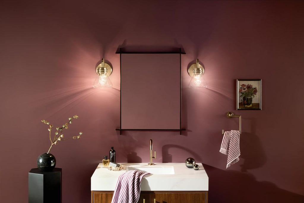 Kichler Farum 7.25' 1-Light Wall Sconce Bathroom Vanity Light Fixture with Clear Glass in Champagne Bronze for Modern Lighting Over Mirror (7.25' W x 9.5' H) 55153CPZCLR