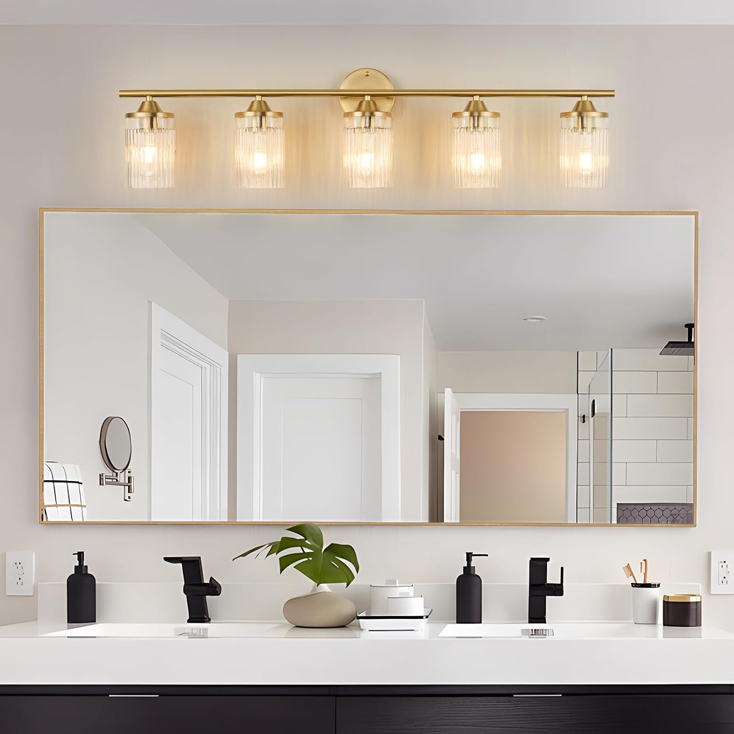 Jonsi Gold Bathroom Light Fixtures 5-Light Vanity Lights Modern Wall Sconce with Clear Glass Shade Brushed Brass Bathroom Light Fixture Over Mirror for Bedroom Hallway Kitchen