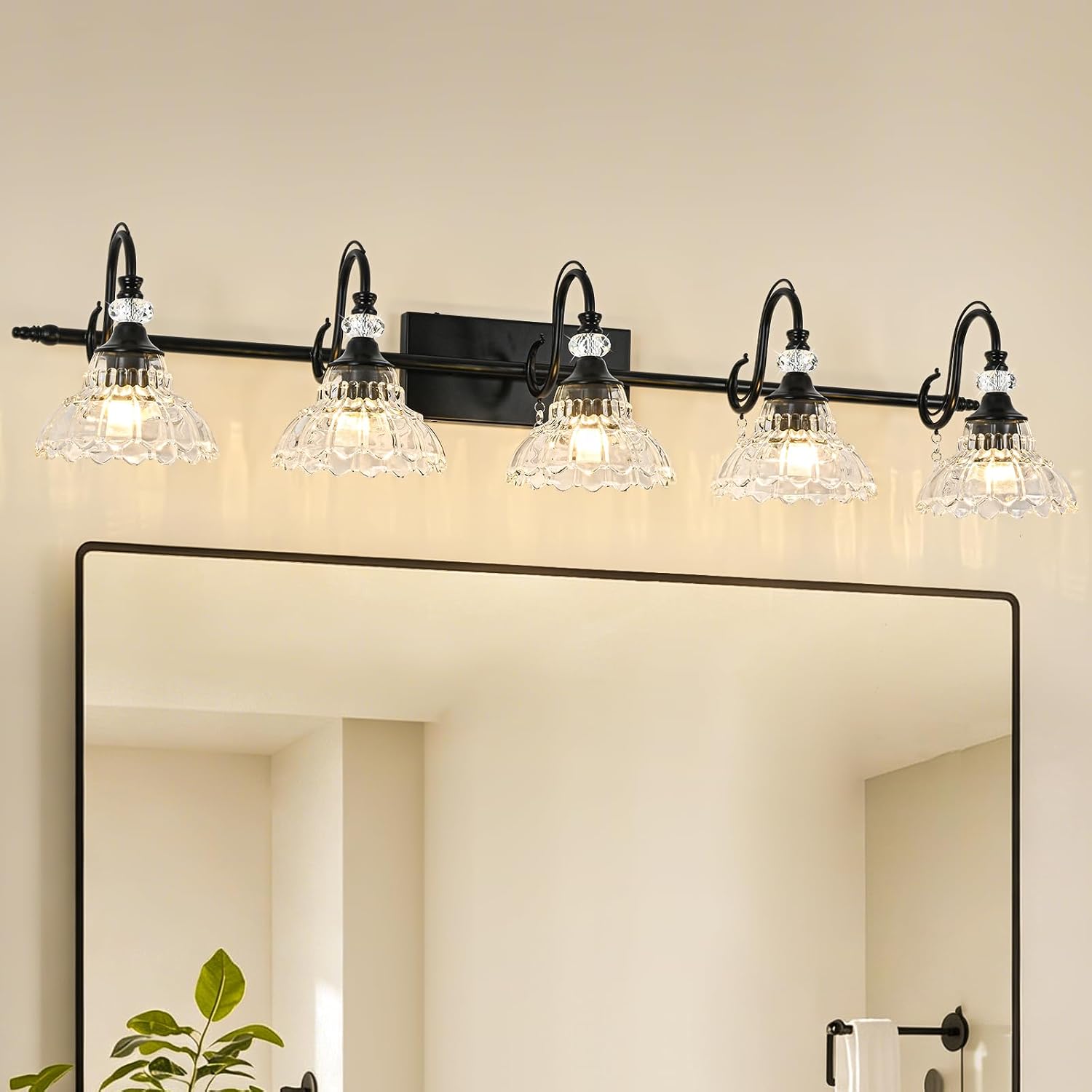 Black Bathroom Vanity Light, 5-Light Matte Black Finish Farmhouse Wall Sconce with Hanging Crystal Accent and Flower-Shaped Clear Glass Shade, Wall Mount Vanity Light Over Mirror for Bathroom