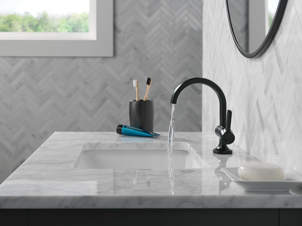 Delta Albion Matte Black Bathroom Faucet 1 Hole, Single Hole Bathroom Sink Faucet for Vanity, Metal Push-Pop Drain Assembly, Matte Black 15855LF-BL
