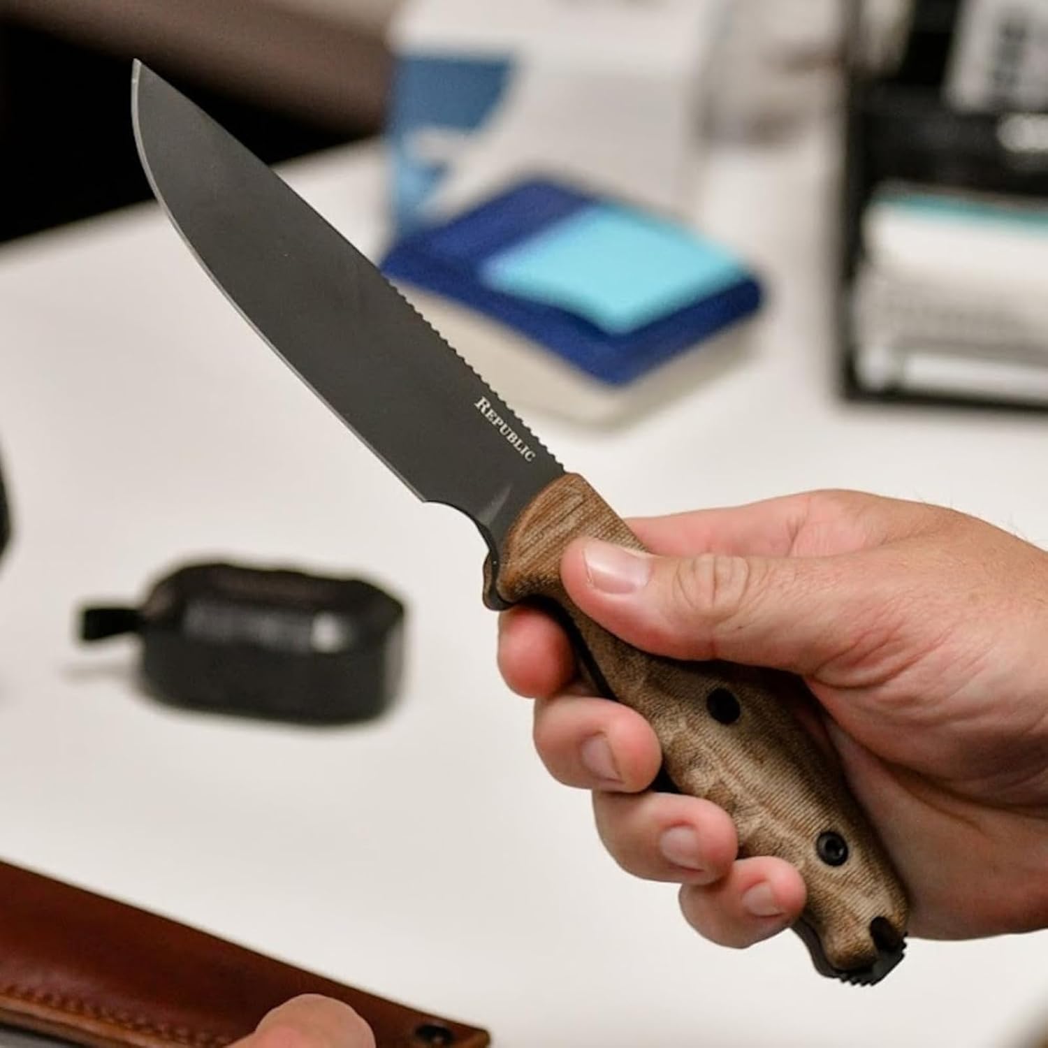 Cold Steel Republic Bushcraft 5' S35VN Drop Point Razor-Sharp Blade 5' Micarta Handle Tactical Outdoor Fixed Blade Knife w/Leather Sheath