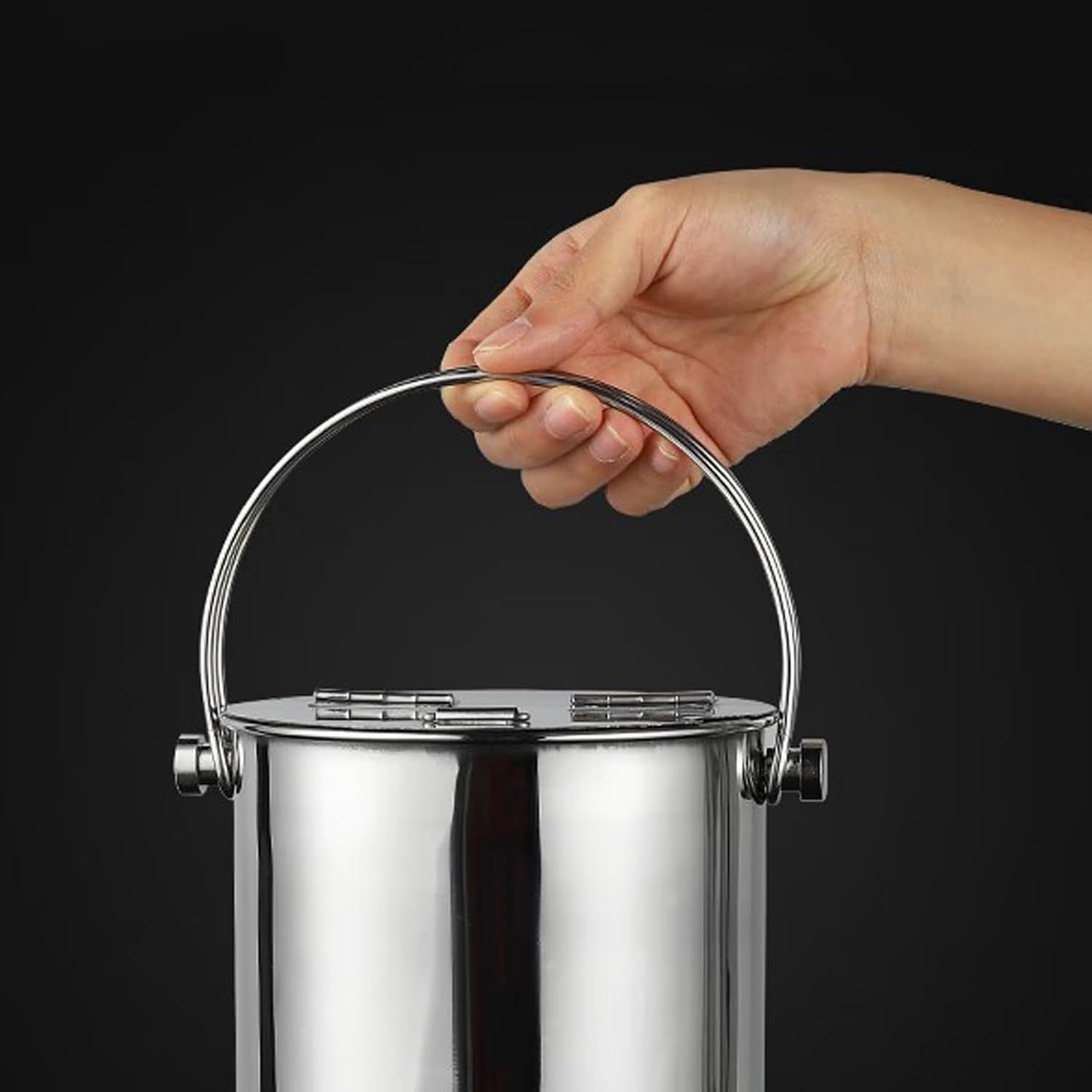 Ice Buckets Thickened Stainless Steel Type Ice Bucket with Flip Lid and Carry Handle Business and Family Party Metal Ice Bucket Beverage Tub Ice Bucket Champagne Buckets Bar Ice Bucket(6.7L)