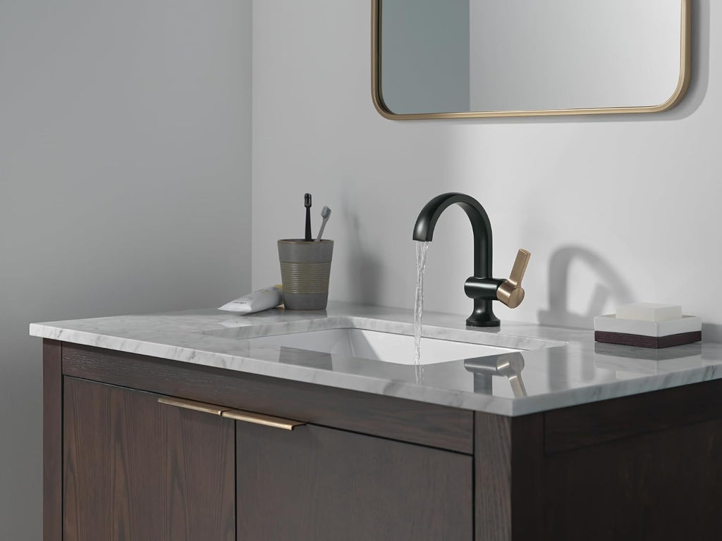Delta Albion Matte Black/Brushed Gold Bathroom Faucet 1 Hole, Single Hole Bathroom Sink Faucet for Vanity, Metal Push-Pop Drain Assembly, Matte Black/Champagne Bronze 15855LF-GZ