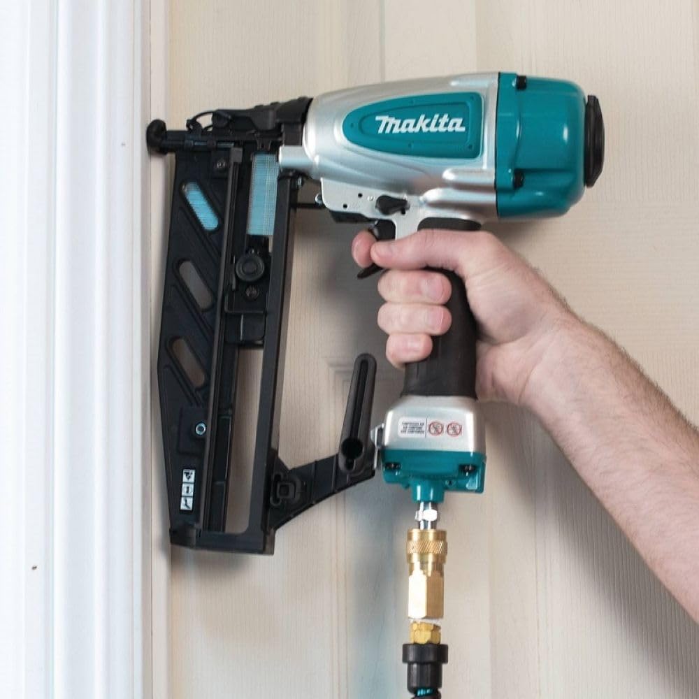 Makita AF601 16 Gauge, 2-1/2' Straight Finish Nailer,