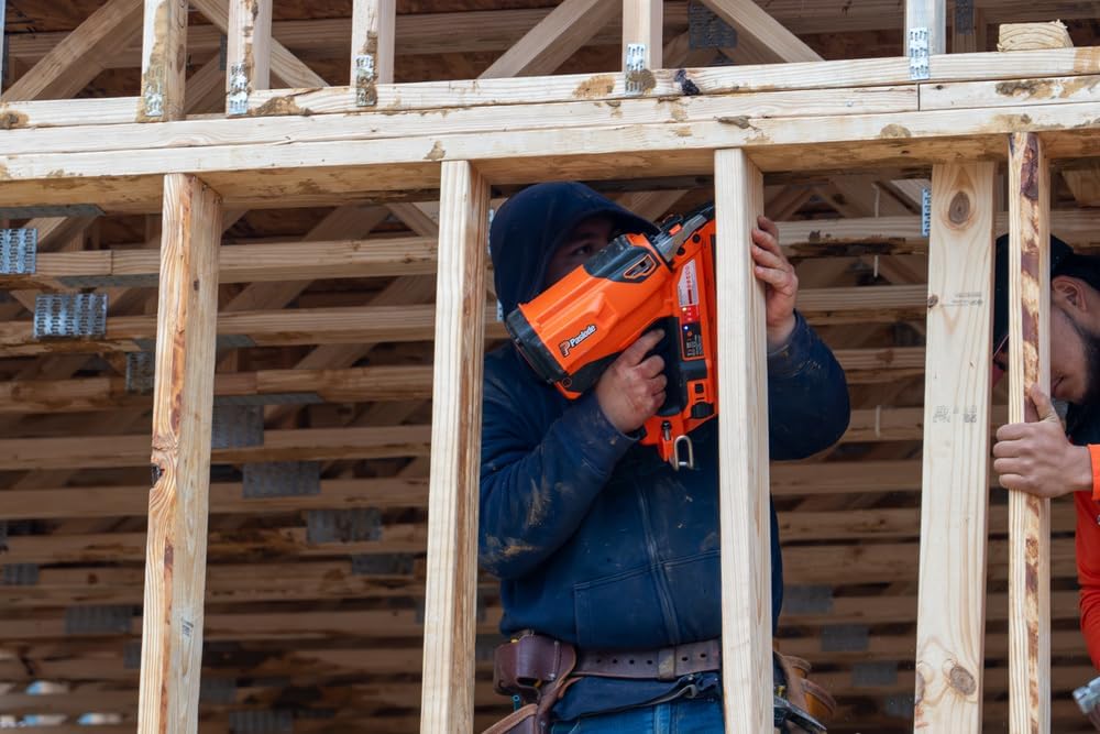 Paslode Cordless Xpro 30 Degree Framing Nailer, 906800, Battery and Fuel Cell Powered, No Compressor Needed (Renewed)