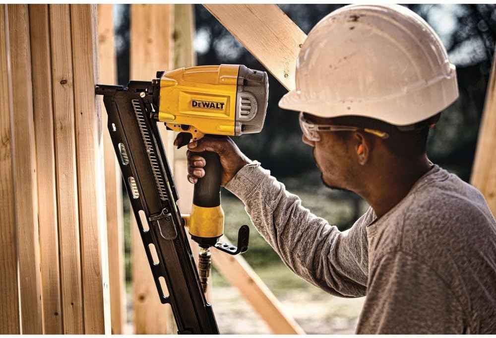 Dewalt DWF83PLR NEXT GENERATION 21 Degree 3-1/4 in. Pneumatic Plastic Strip Framing Nail (Renewed)
