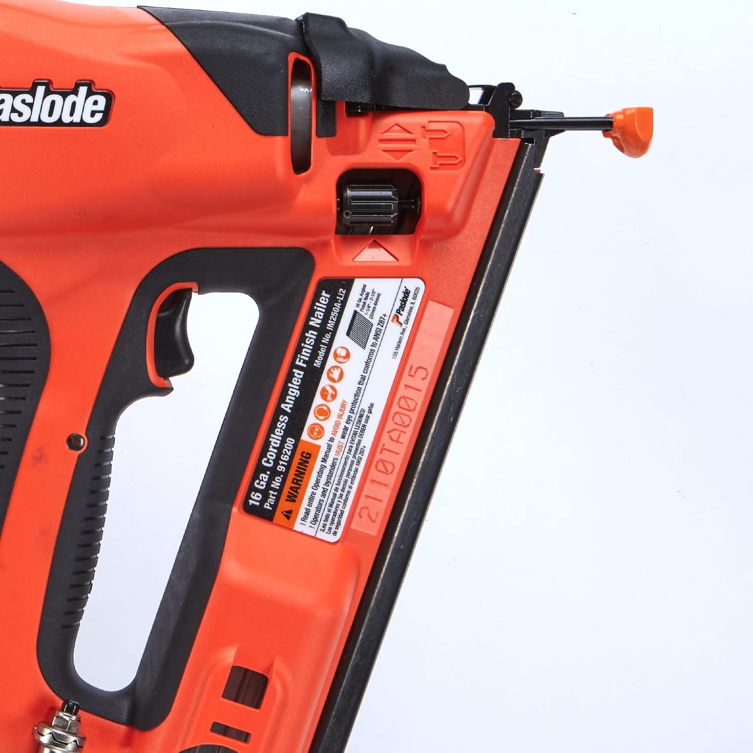 Paslode - Cordless Finish Nailer, 916200, 16 Gauge Angled, Battery and Fuel Cell Powered, No Compressor Needed (Renewed)