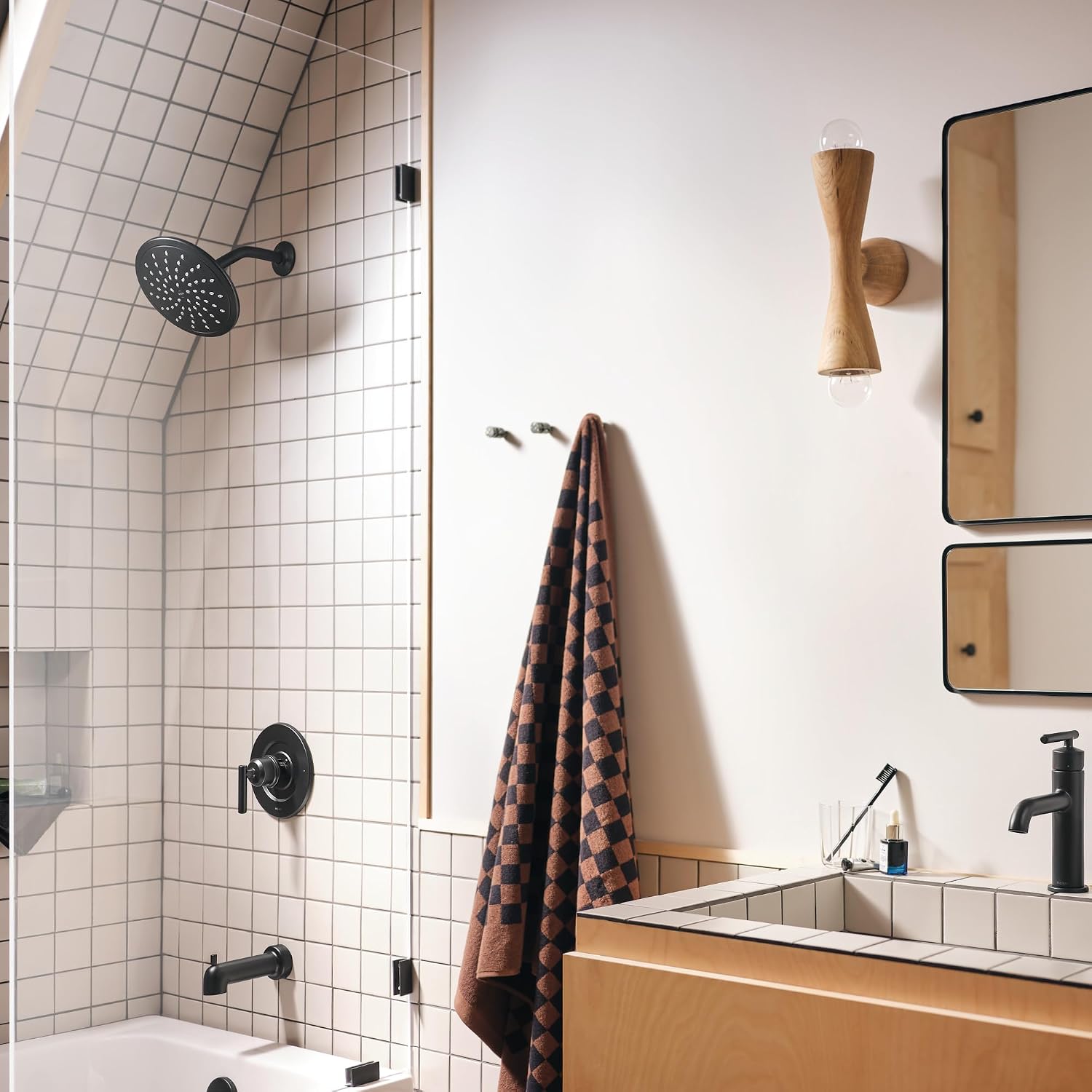 Moen Gibson Pressure Balancing Modern Shower Lever Handle, Posi-Temp Valve Required, Matte Black, T2901BL (Pack of 3)