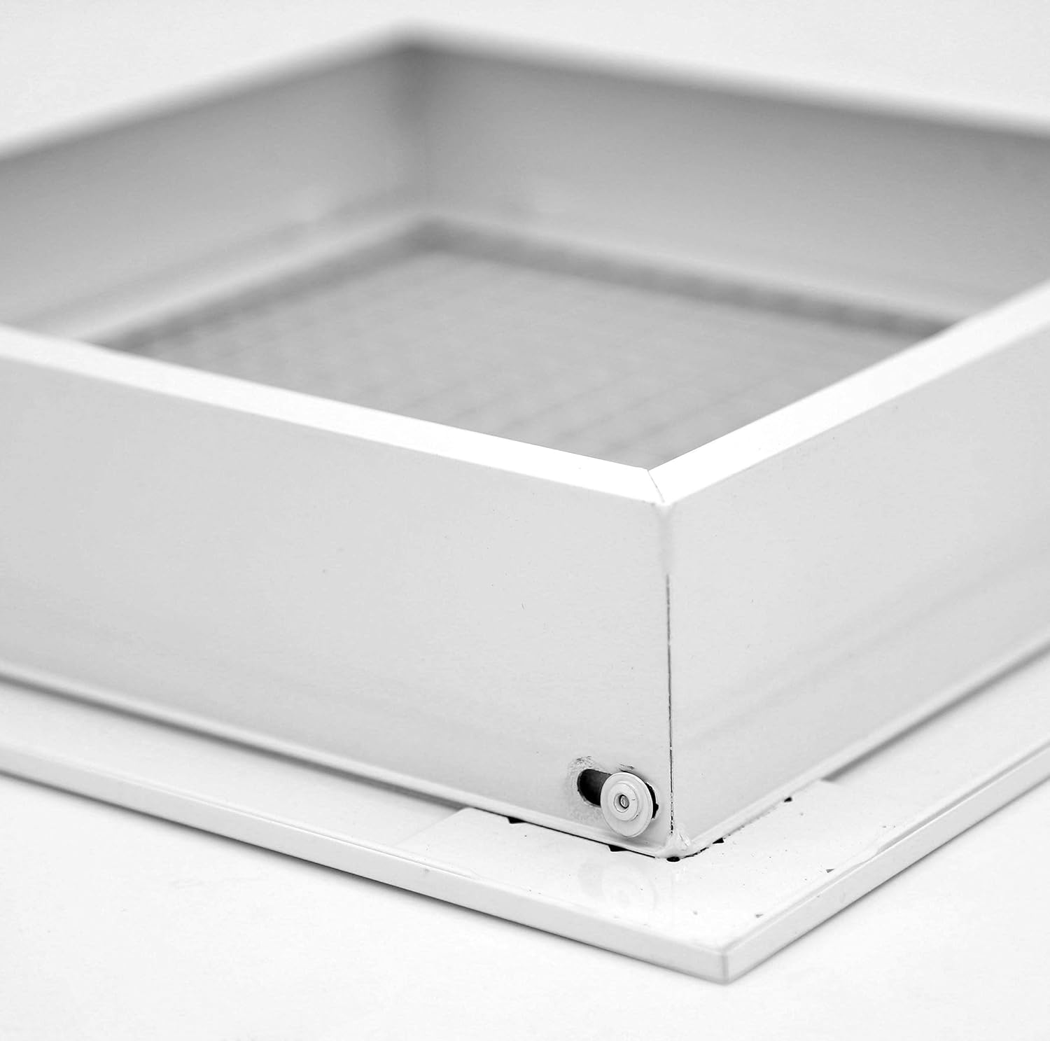 28' x 14' Cube Core Eggcrate Return Air Filter Grille for 1' Filter - Aluminum - White [Outer Dimensions: 30.5' x 16.5]