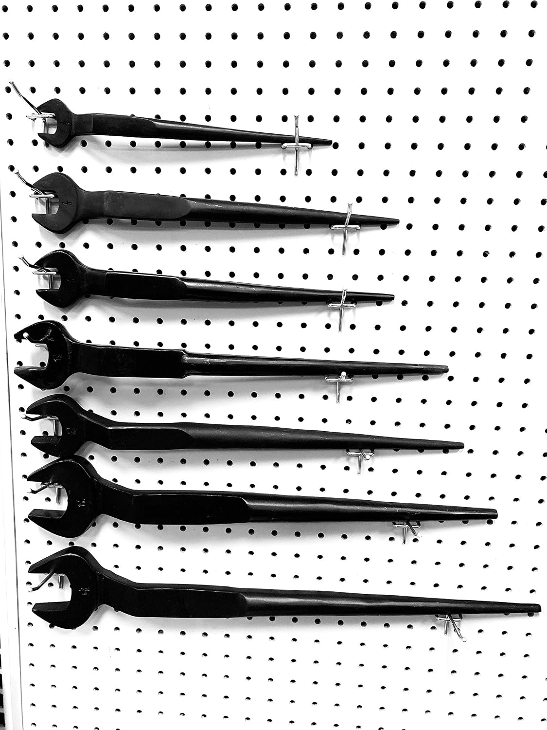 Shop-Tek Iron Worker Spud Wrench Set 3/4' - 1-5/8' (7-Pieces), Made of Chrome Vanadium Steel - Sold by Ucostore Only