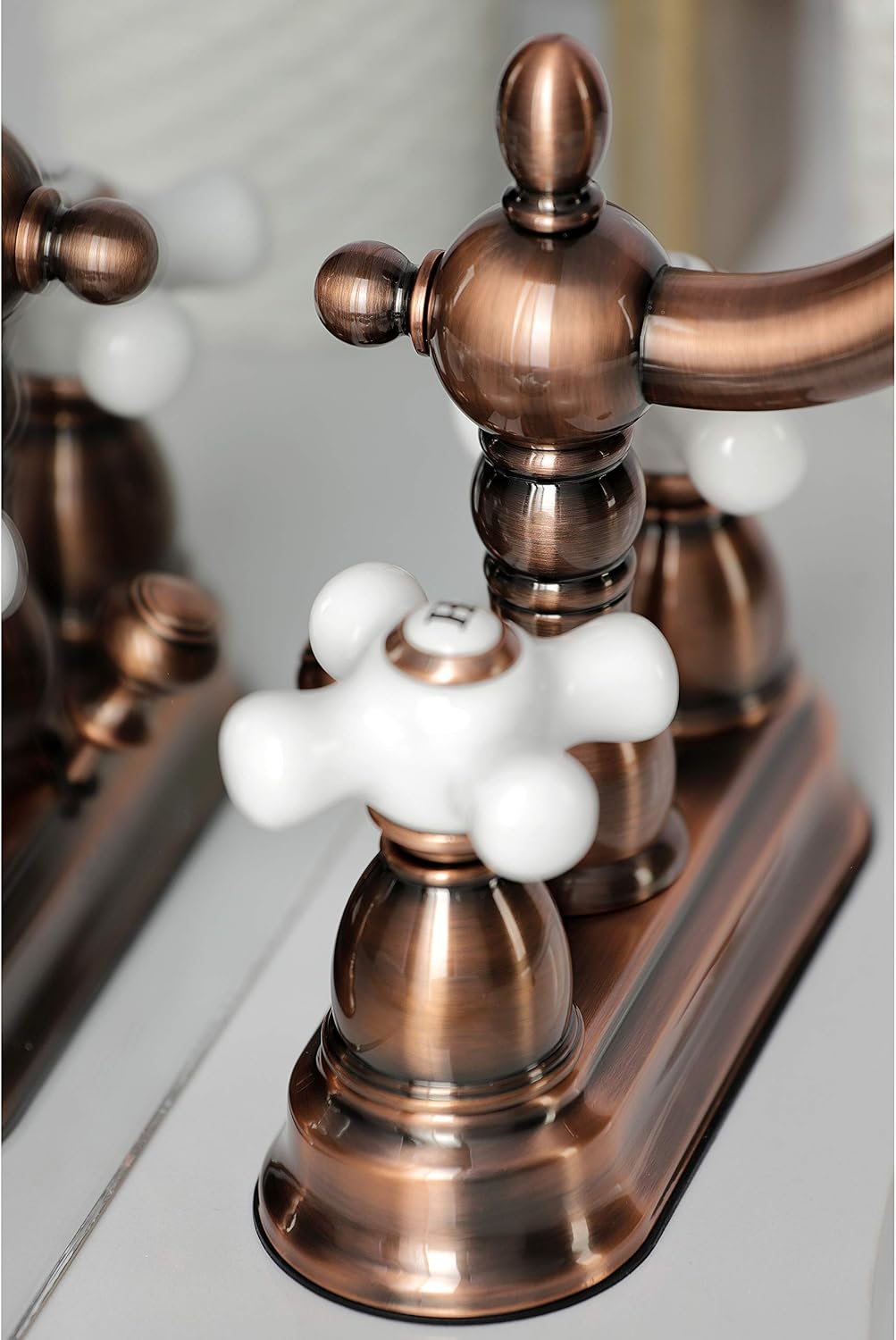 Kingston Brass KB160PXAC Heritage 4' Centerset Bathroom Faucet, Antique Copper,6.19 x 4.69 x 6.19