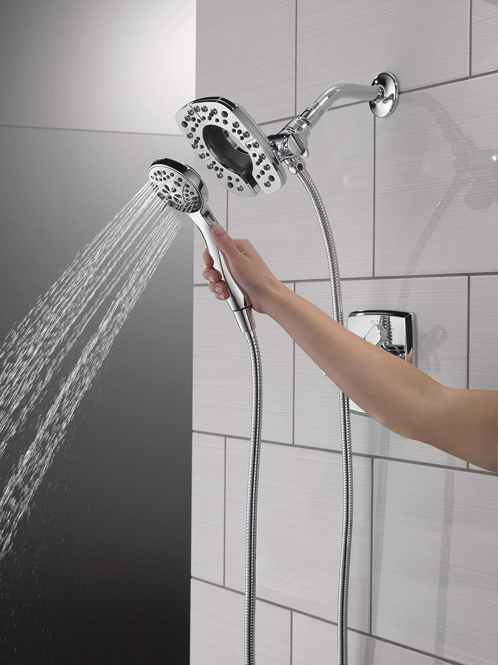 DELTA Ashlyn 17 Series Dual-Function Shower Trim Kit with 2-Spray Touch-Clean In2ition 2-in-1 Hand Held Shower Head with Hose, Chrome T17264-I (Valve Included)