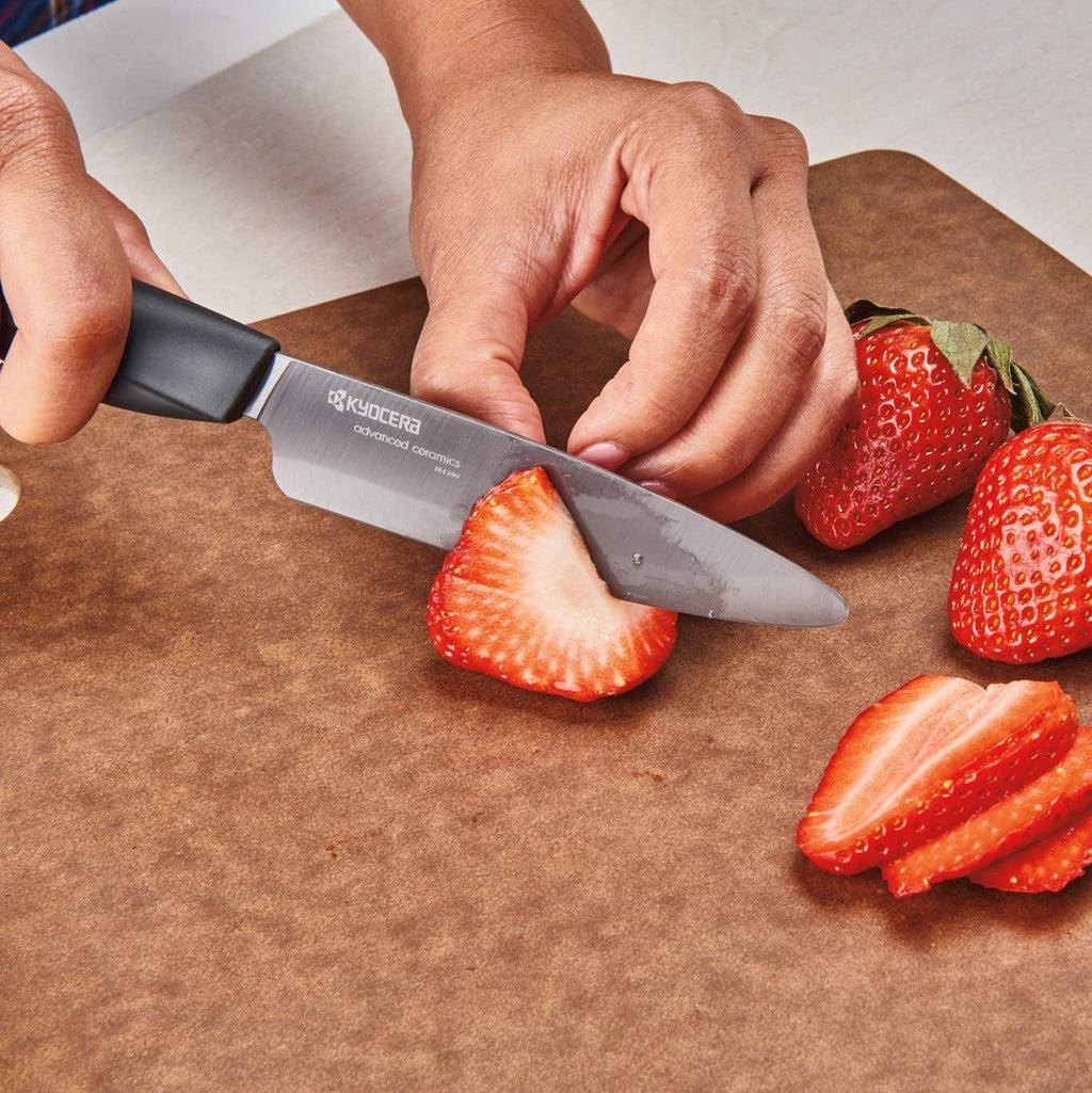 Kyocera 5 piece Ceramic Knife Block Set, Black Patented Blade Sizes: 7', 5.5', 5', 4.5', Stainless