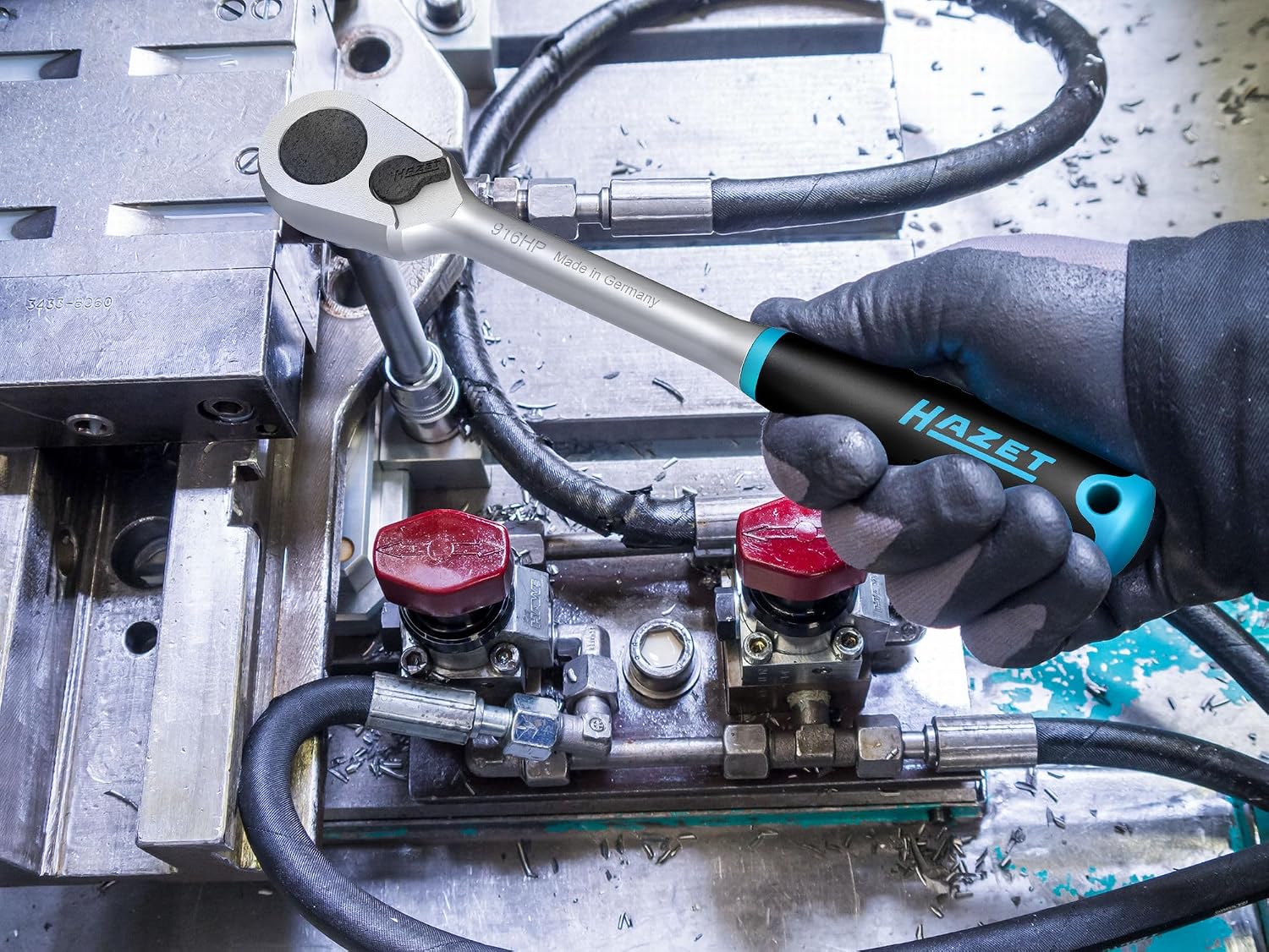 HAZET Hiper Fine-Tooth Reversible Ratchet 916HP I 0.49 Inches (1/2 Inch) Square Drive, Small Operating Angle (4 Degrees), Extremely Resilient: 737 Ft-Lbs