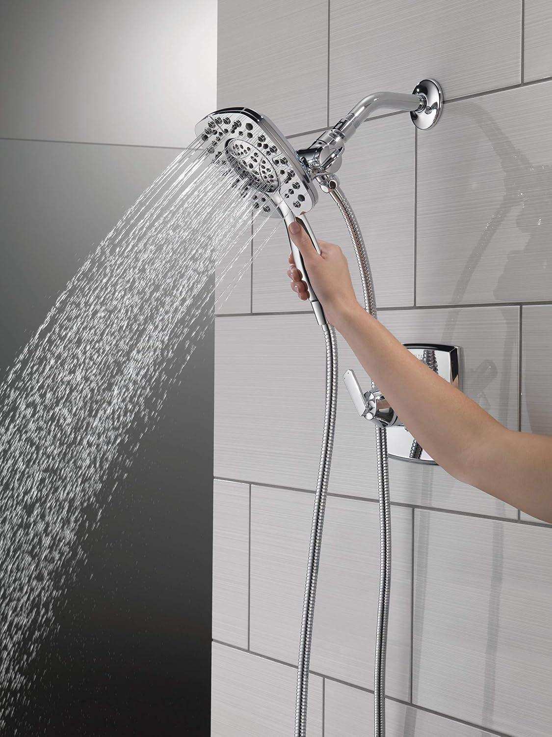 DELTA Ashlyn 17 Series Dual-Function Shower Trim Kit with 2-Spray Touch-Clean In2ition 2-in-1 Hand Held Shower Head with Hose, Chrome T17264-I (Valve Included)