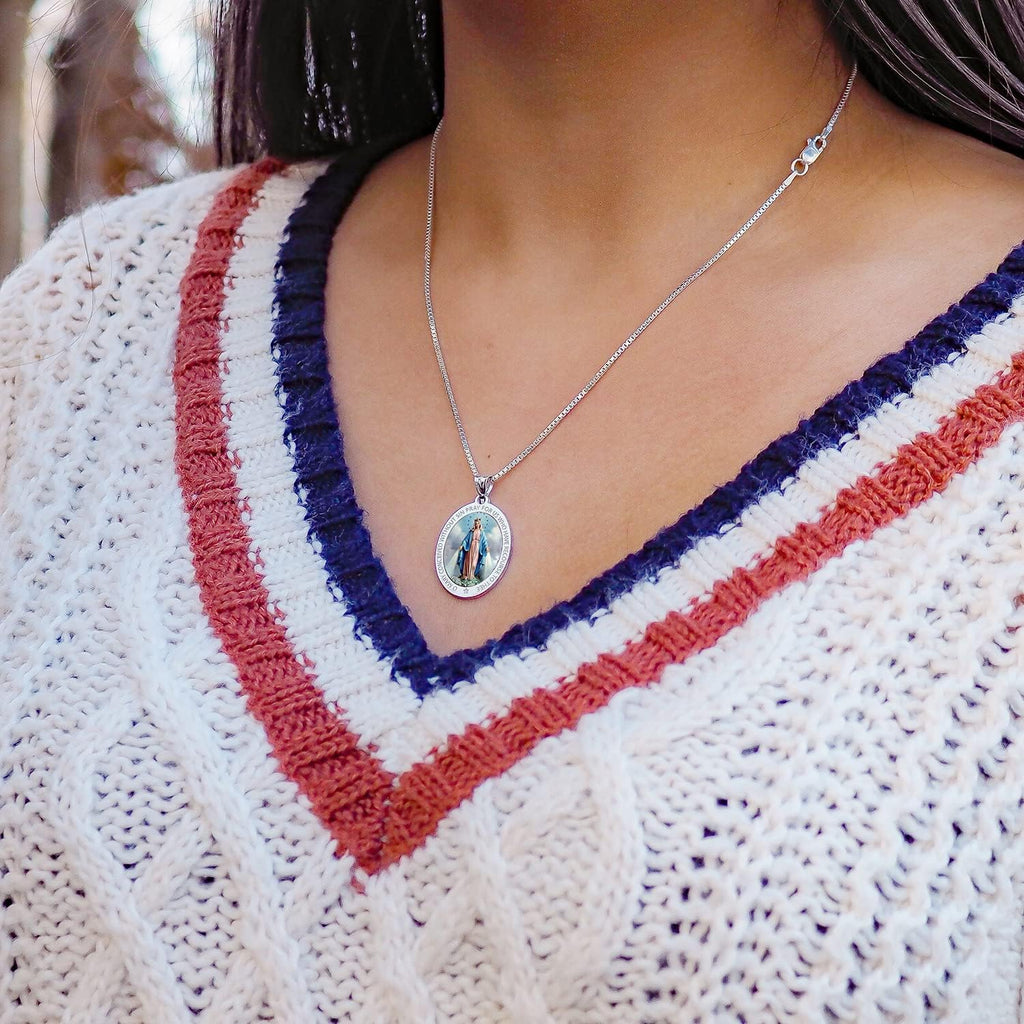 PicturesOnGold.com Miraculous Medal Oval Pendant in 10K/14K Yellow or White Gold & Sterling Silver - Unisex Christian Virgin Mary Pendant - Perfect for First Communion or Confirmation Gifts